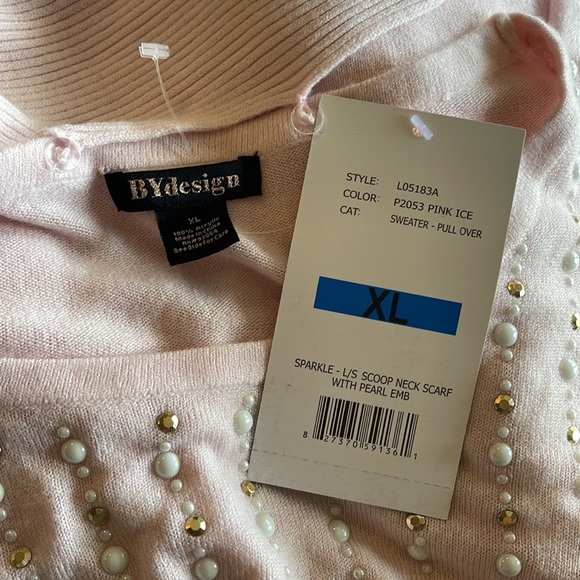 BYdesign | NWT Scoop Neck Sweater w/Scarf - Picture 5 of 5